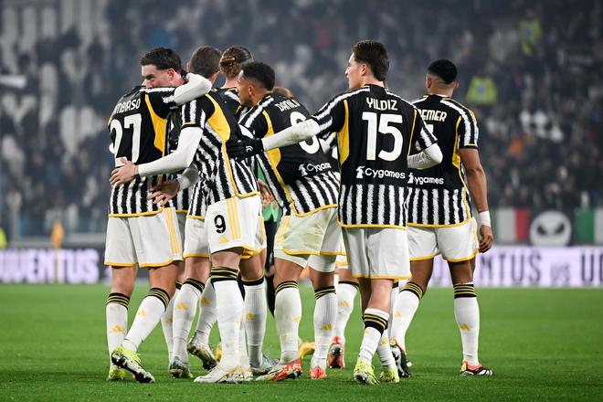 约基奇准三双，穆雷37+7力压福克斯，马刺奇兵7记三分射落掘金