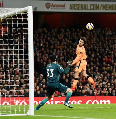 现国手、年薪550万，打个杯赛场均3分！球迷：单换郭艾伦就这实力？