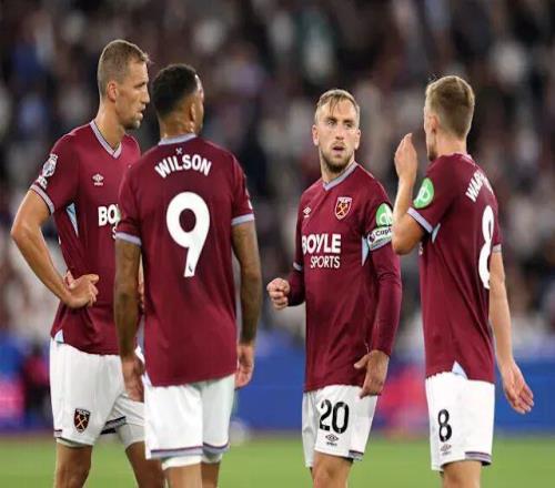 里贝里儿子赛义夫身穿阿尔及利亚球衣自拍，引起热议